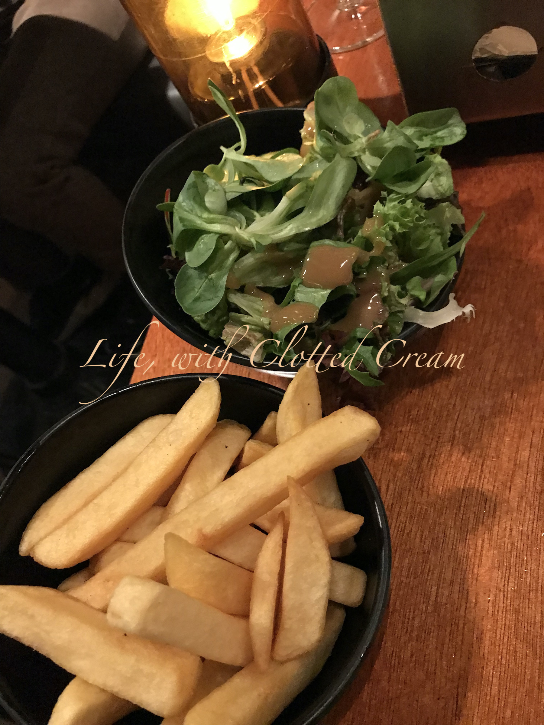 Salad and chips Rancho Amsterdam